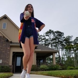 Meet your Posher, Clara